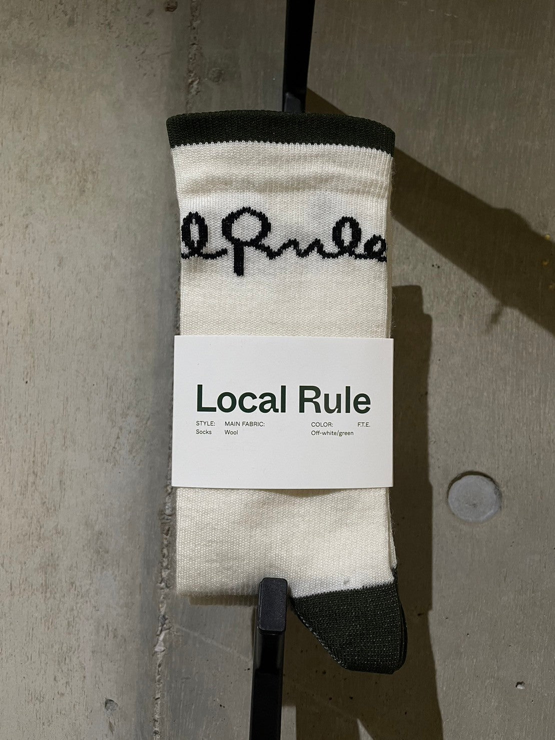 LOCAL RULE - SOCKS(OFF WHITE / GREEN)