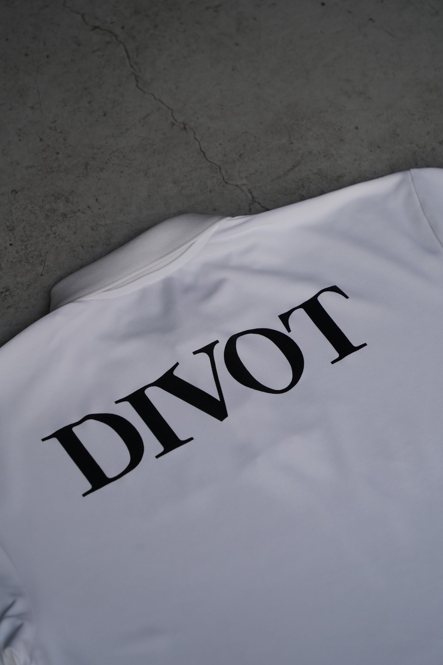 the Divot Original - POLO SHIRT (WHITE)